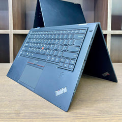 Lenovo - ThinkPad X1 Yoga Gen 6 2-in-1 14" Touch-Screen Laptop - Intel Core i7 with 8GB Memory - 256GB SSD