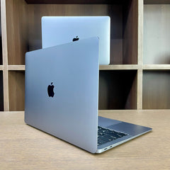 Apple MacBook Air - A1932- 13"