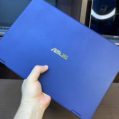 Asus Zenbook 370 / i5-8th Gen / 16Ram / 256GB SSD