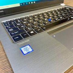 Toshiba Portégé -  Core i5 / 8 Ram / 256GB SSD - 13.3"